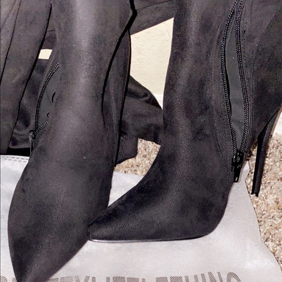 high knee heel boots - Picture 6 of 6